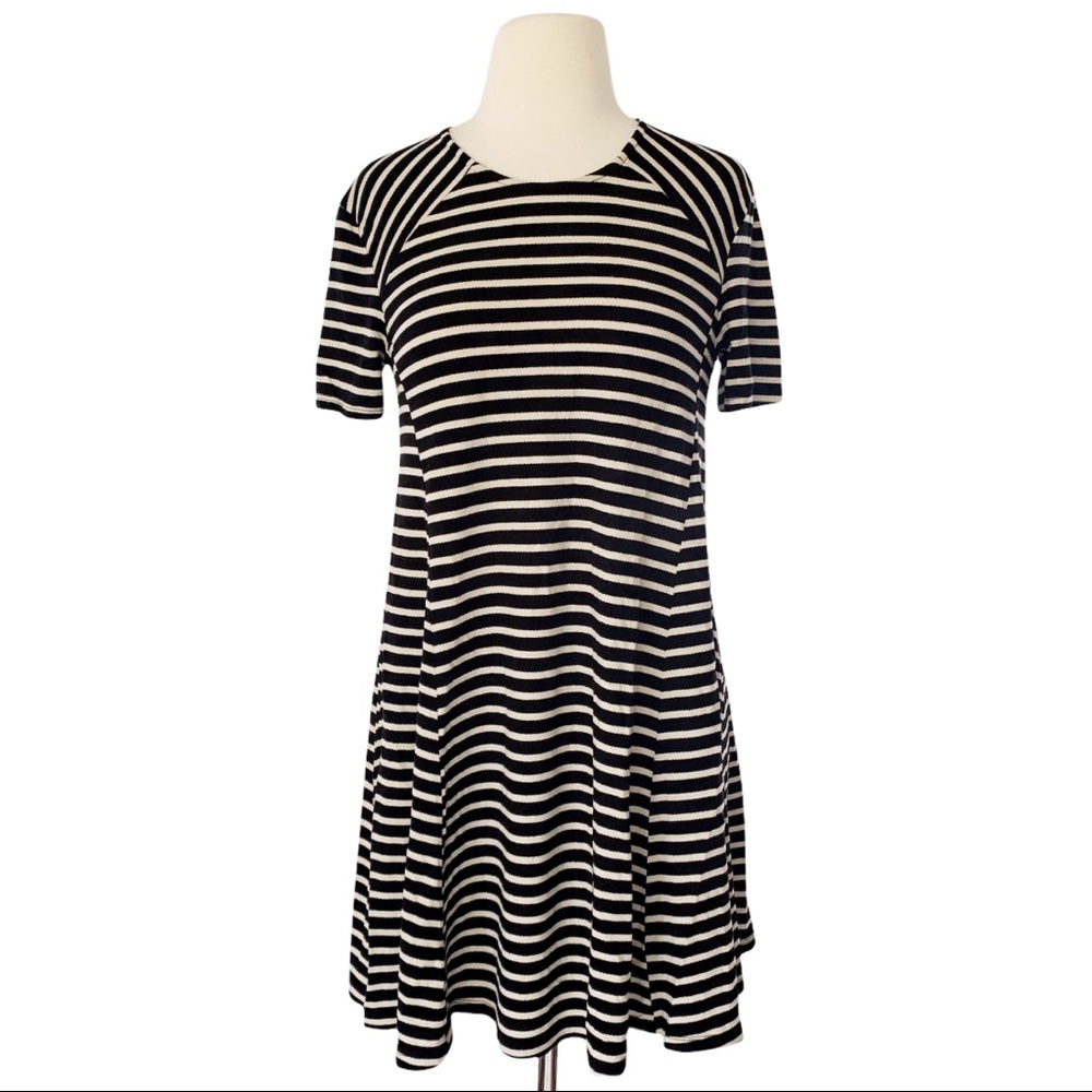 Abercrombie & Fitch black stripe dress size XS